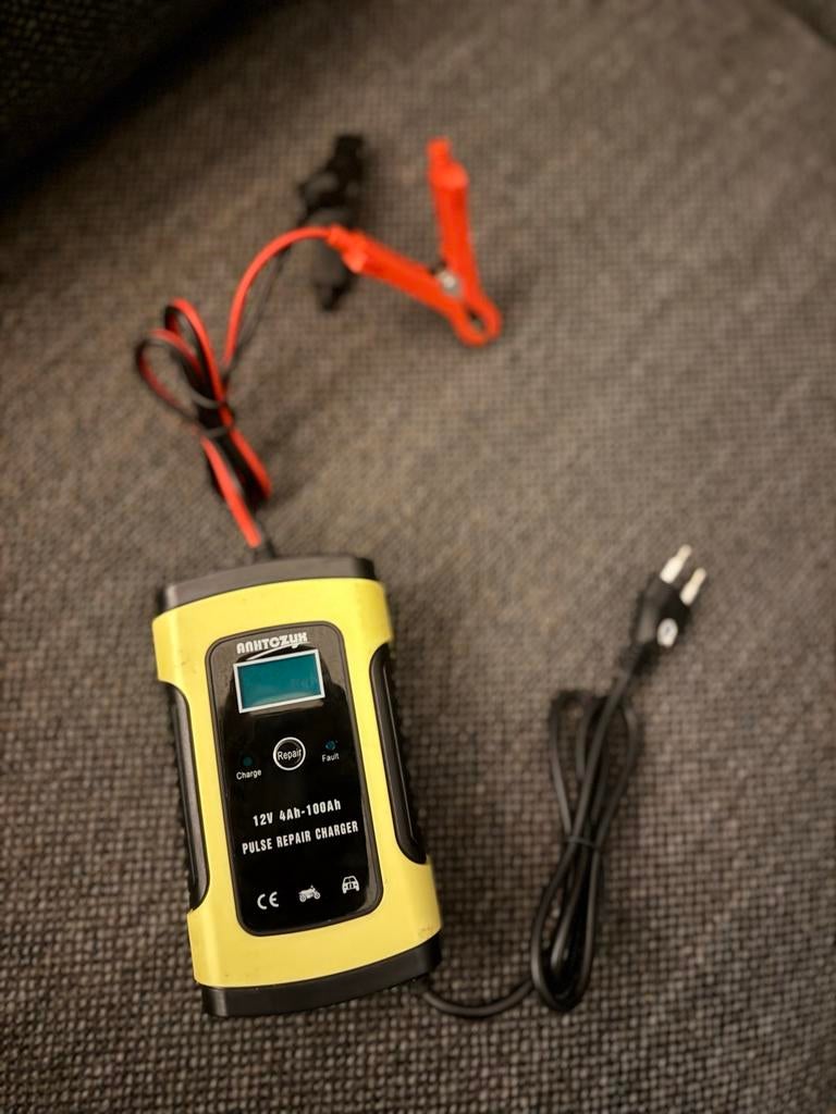 Acculader 12V 4Ah-100Ah Pulse Repair Charger, Auto-onderdelen, Accu's en Toebehoren, Ophalen of Verzenden, Nieuw, Universele onderdelen