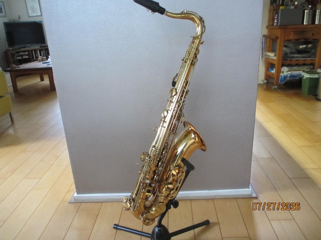 Tenorsax, Muziek en Instrumenten, Blaasinstrumenten | Saxofoons, Ophalen of Verzenden, Zo goed als nieuw, Tenor, Met koffer