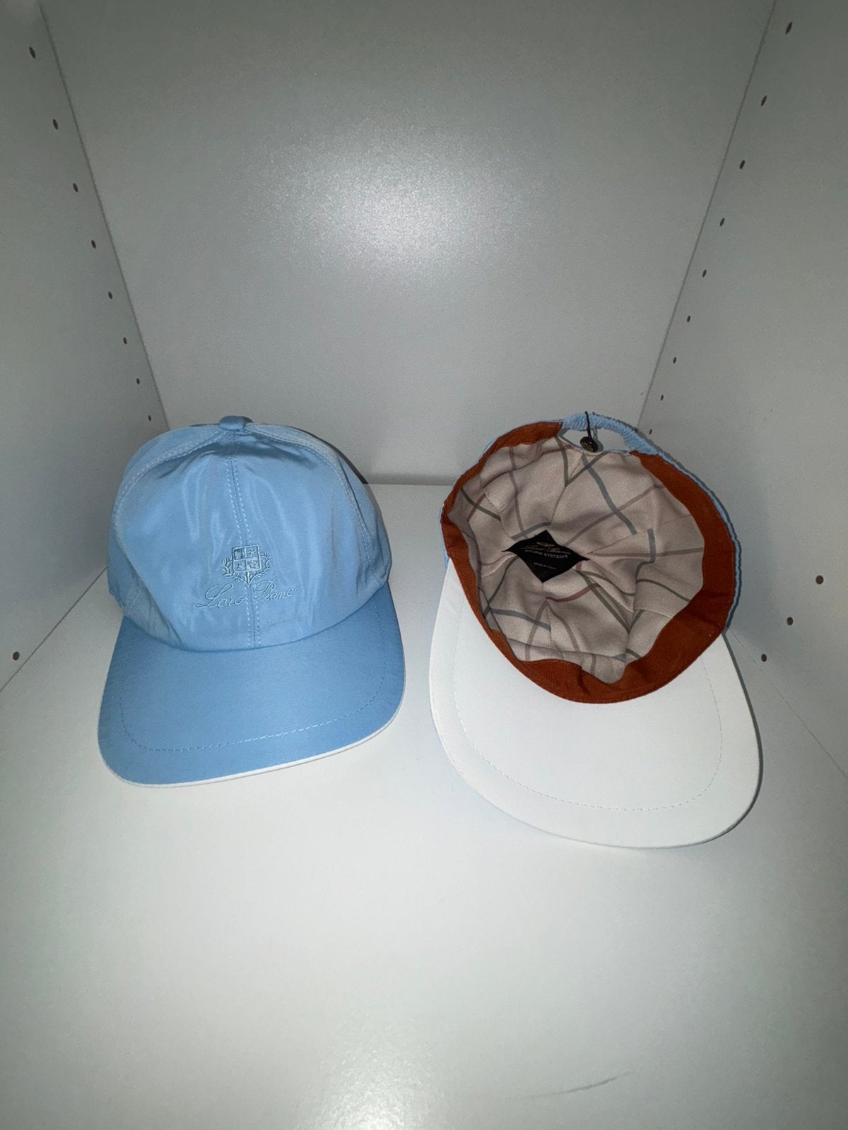 Loro Piana petten - verschillende kleuren, Ophalen of Verzenden, Nieuw, One size fits all, Pet