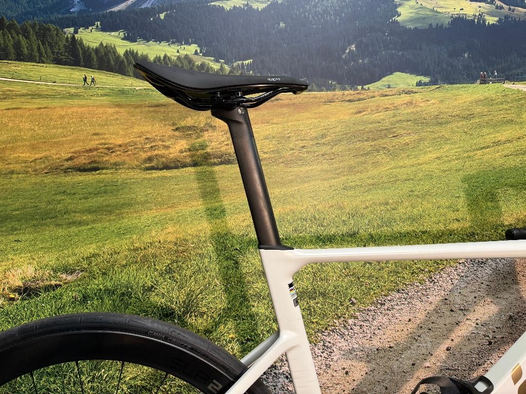 LIV EnviLiv Advanced 1 S 2026 105 DI2 Carbon Wielen € 4399,-, Fietsen en Brommers, Fietsen | Racefietsen, Ophalen, 28 inch, Carbon