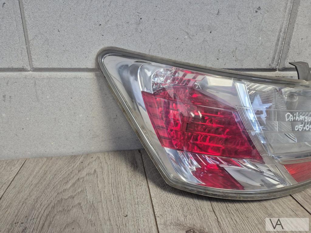 Achterlicht links voor een Daihatsu Materia 2005 - 2010 €150, Gebruikt, Daihatsu, -, -