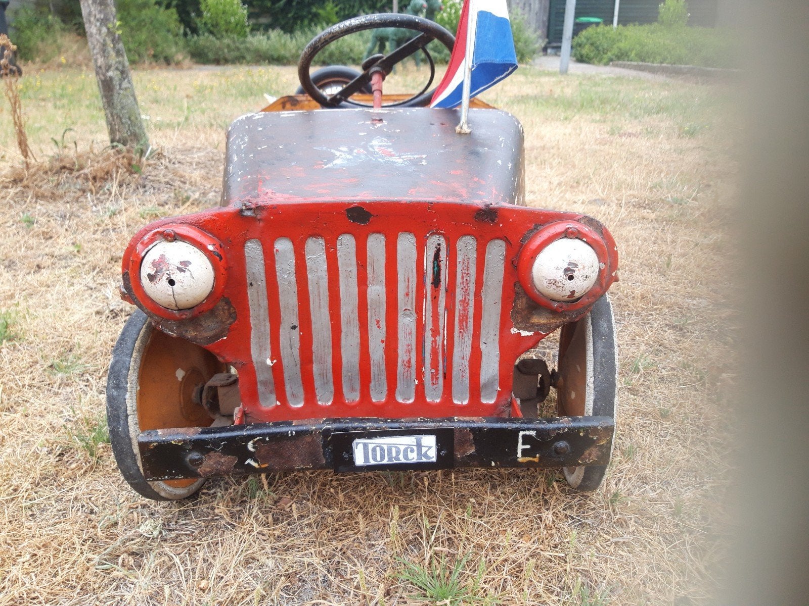 Torck Jeep Jaren '60 - Metalen Trapauto met Patina, Antiek en Kunst, Ophalen of Verzenden