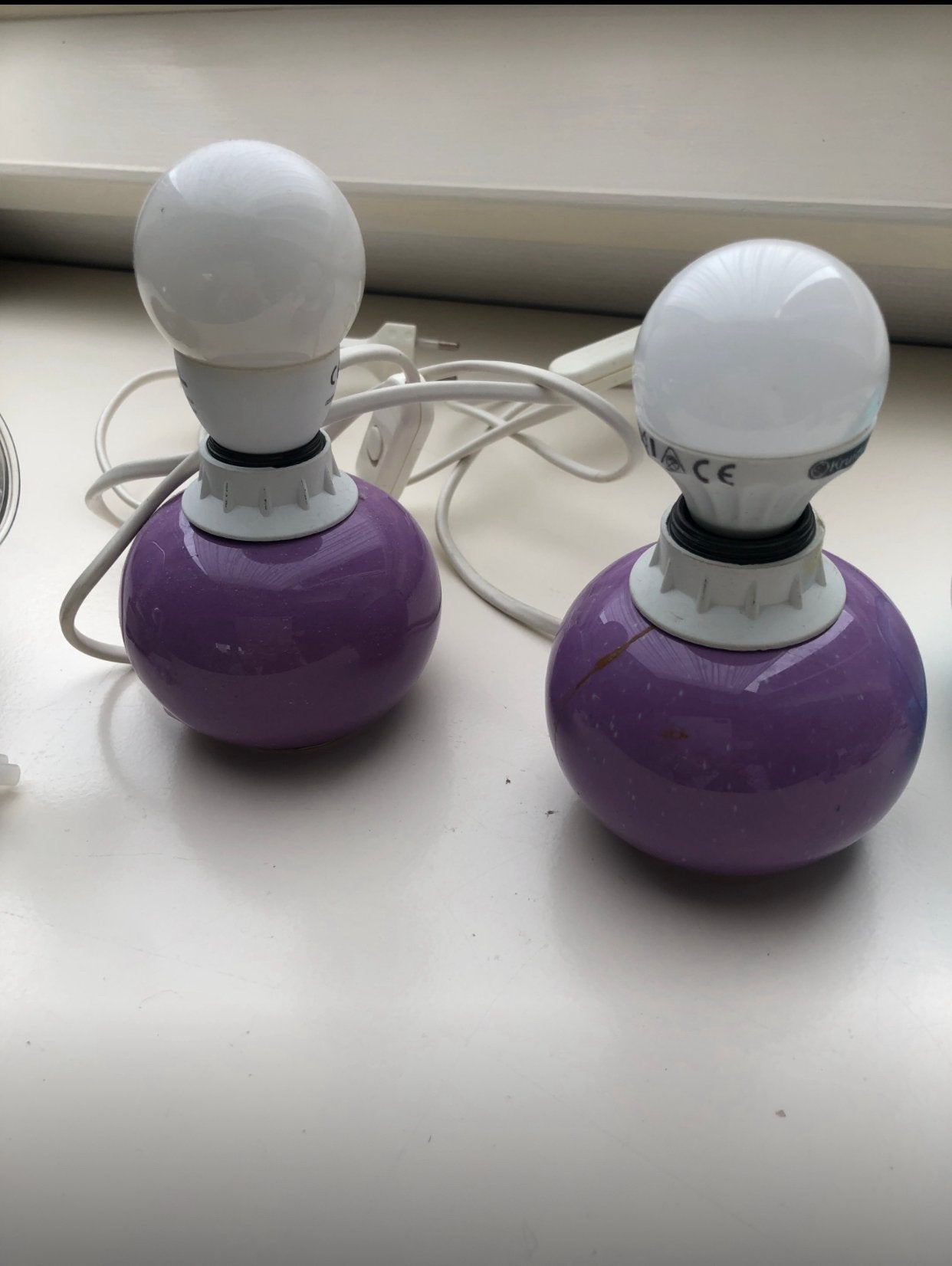 Tafellampjes 2 stuks. Van paars aardewerk. Zonder lampenkap, Ophalen of Verzenden, Zo goed als nieuw
