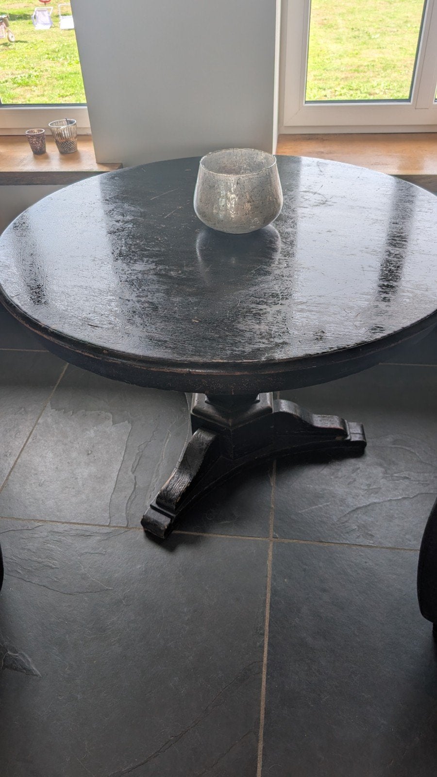 Mooie doorleefde authentieke ronde kloostertafel, Ophalen, Gebruikt, Rond, Vier personen