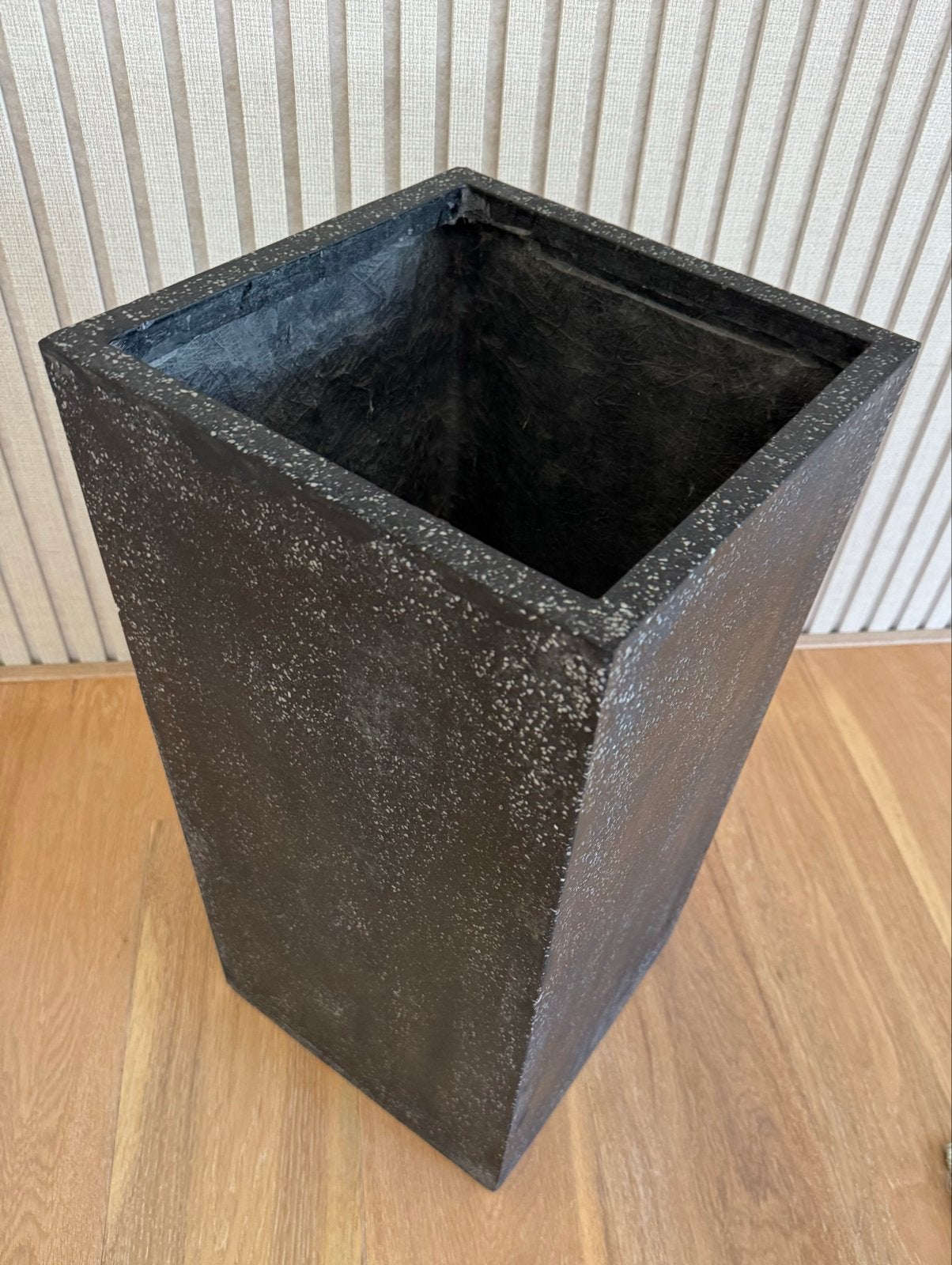 Antraciet Fiberclay Plantenpot Granito look, Overige materialen, Vierkant, Zo goed als nieuw, Balkon