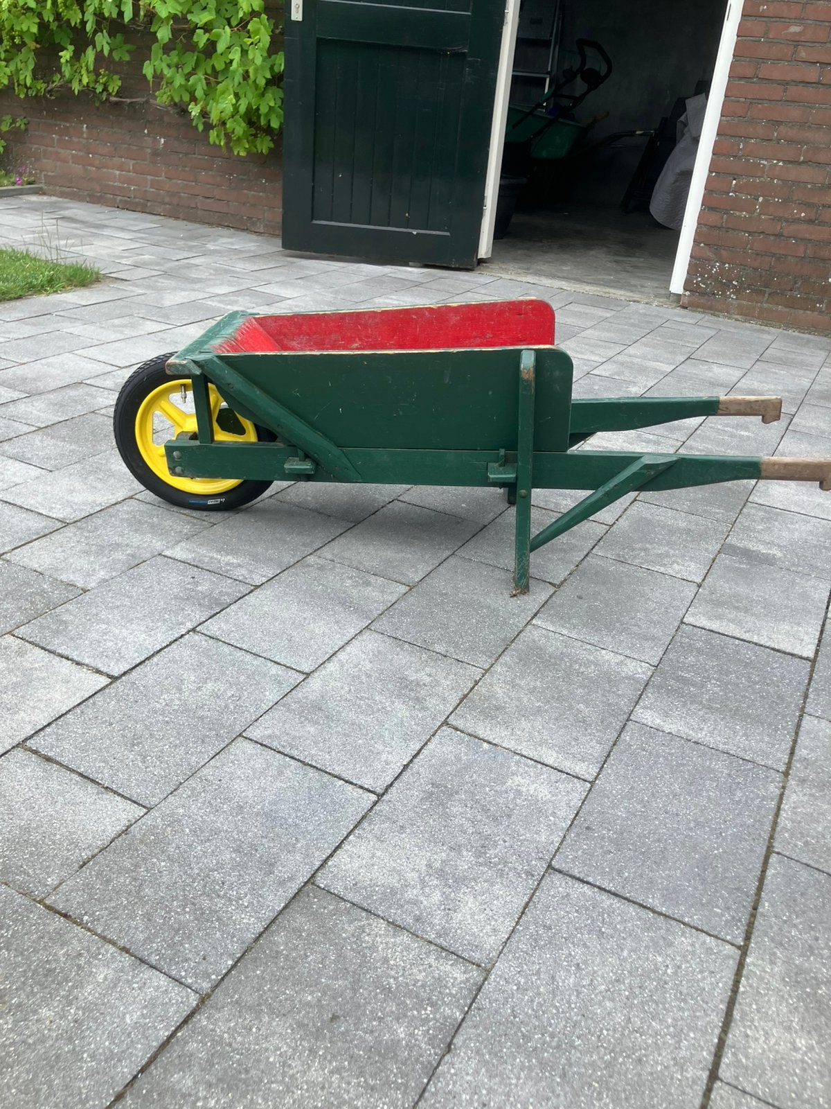 Houten kinder kruiwagen, Ophalen, Gebruikt, Handmatig, Eenwielig