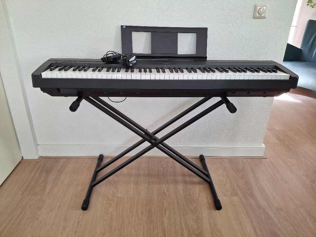 Digitale piano Yamaha P-45, Ophalen, Zwart, Digitaal, Zo goed als nieuw