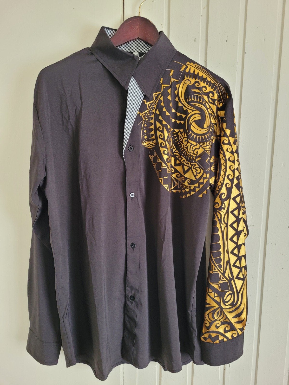Zwart overhemd met gouden tribal print, Onbekend, Zwart, Ophalen of Verzenden, Zo goed als nieuw