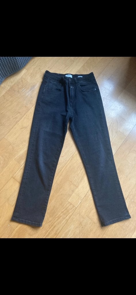washed look zwarte jeans van Closed, Kleding | Dames, Spijkerbroeken en Jeans, Verzenden, W28 - W29 (confectie 36), Gedragen, Closed