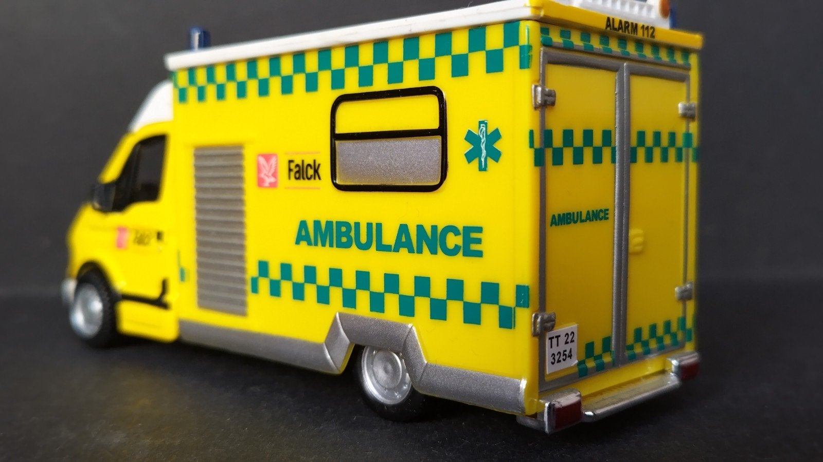 Renault Master Ambulance Falck Uk 1:50 Bburago Burago Pol, Overige merken, Auto, Verzenden, .