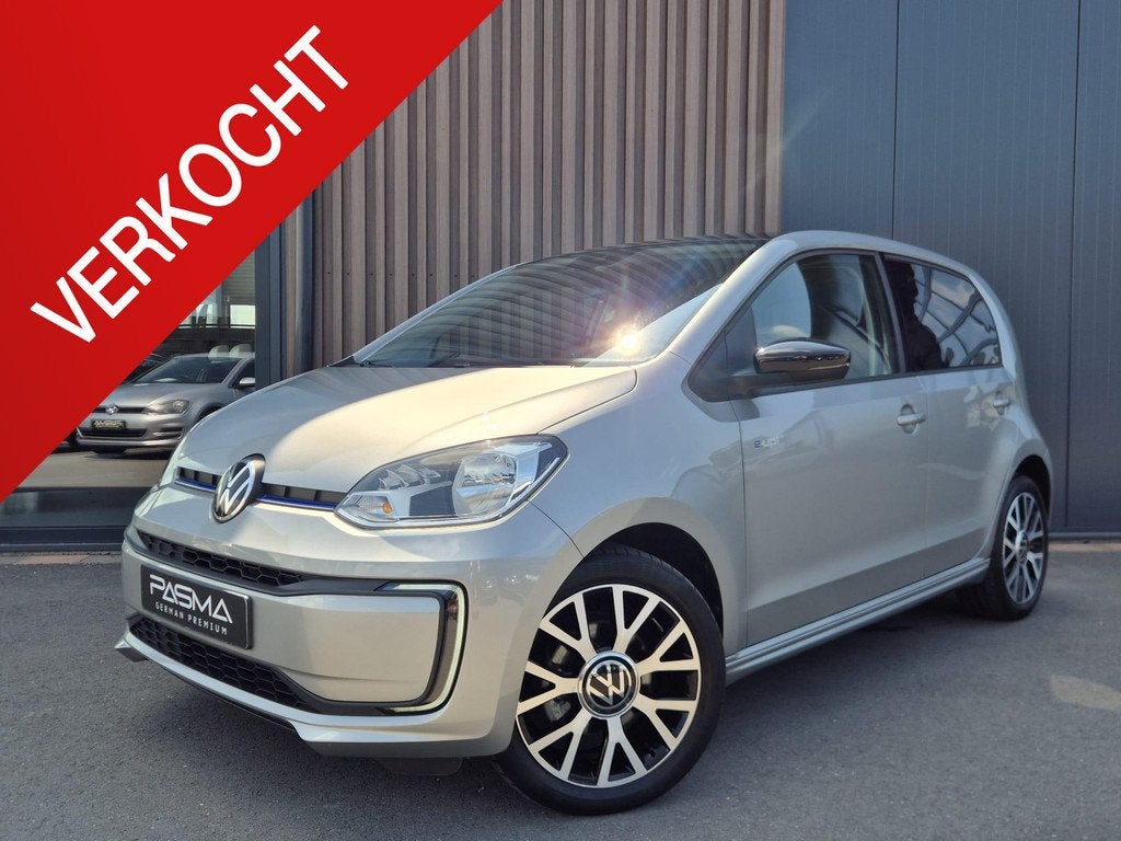 Volkswagen e-up! Style | BTW| 1e eigenaar | Camera | Clima |, Auto's, Volkswagen, 83 pk, Stof, Origineel Nederlands, Zilver of Grijs