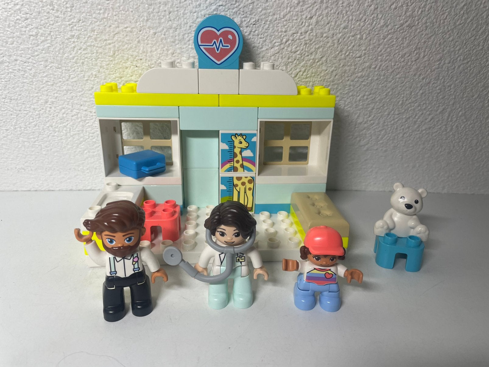 Duplo 10968 Bij de Dokter, Kinderen en Baby's, Speelgoed | Duplo en Lego, Ophalen of Verzenden, Zo goed als nieuw, Compleet, Duplo