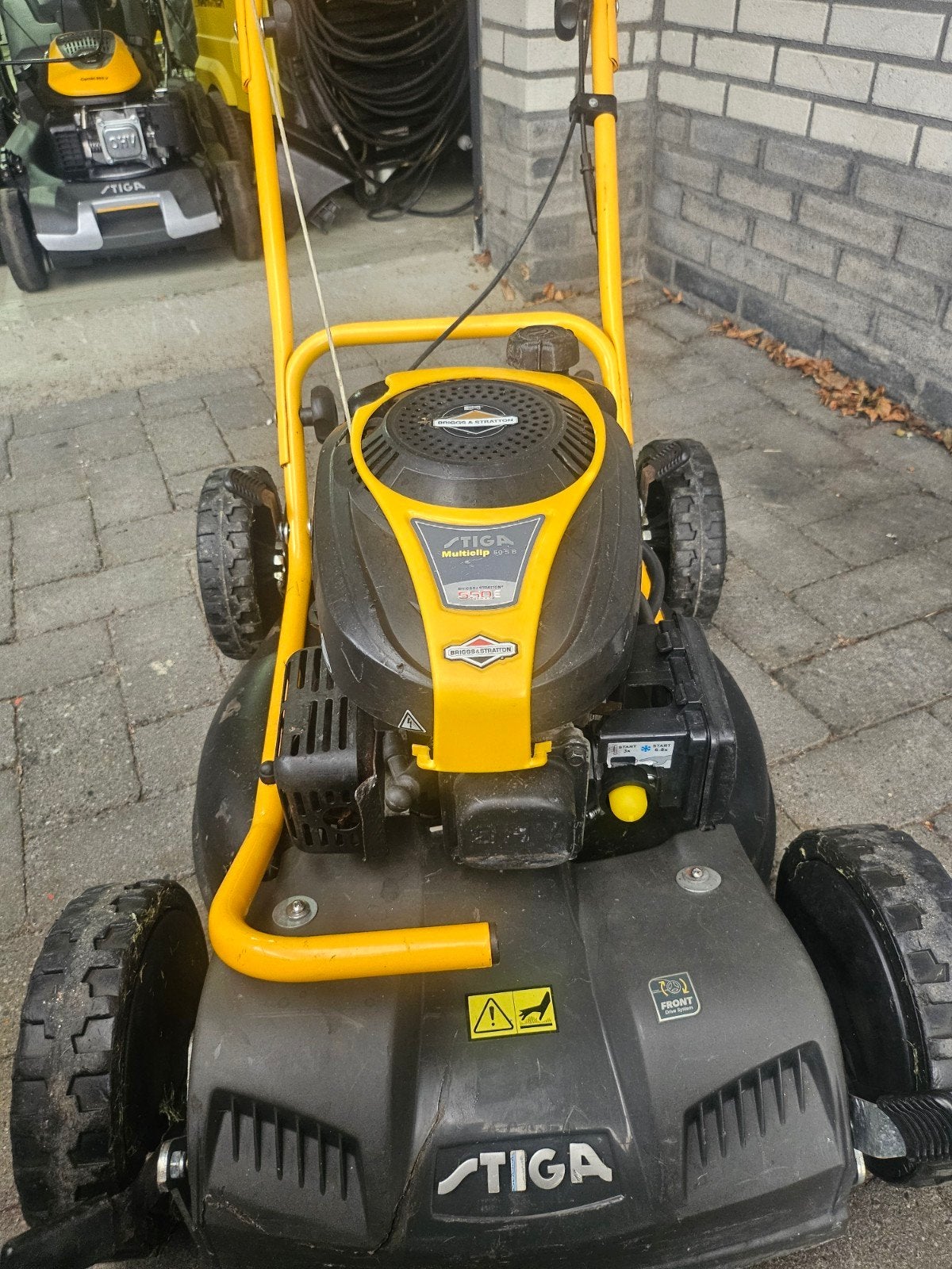 Stiga Multiclip grasmaaier met voorwielaandrijving, Ophalen, Cirkelmaaier, Gebruikt, Stiga