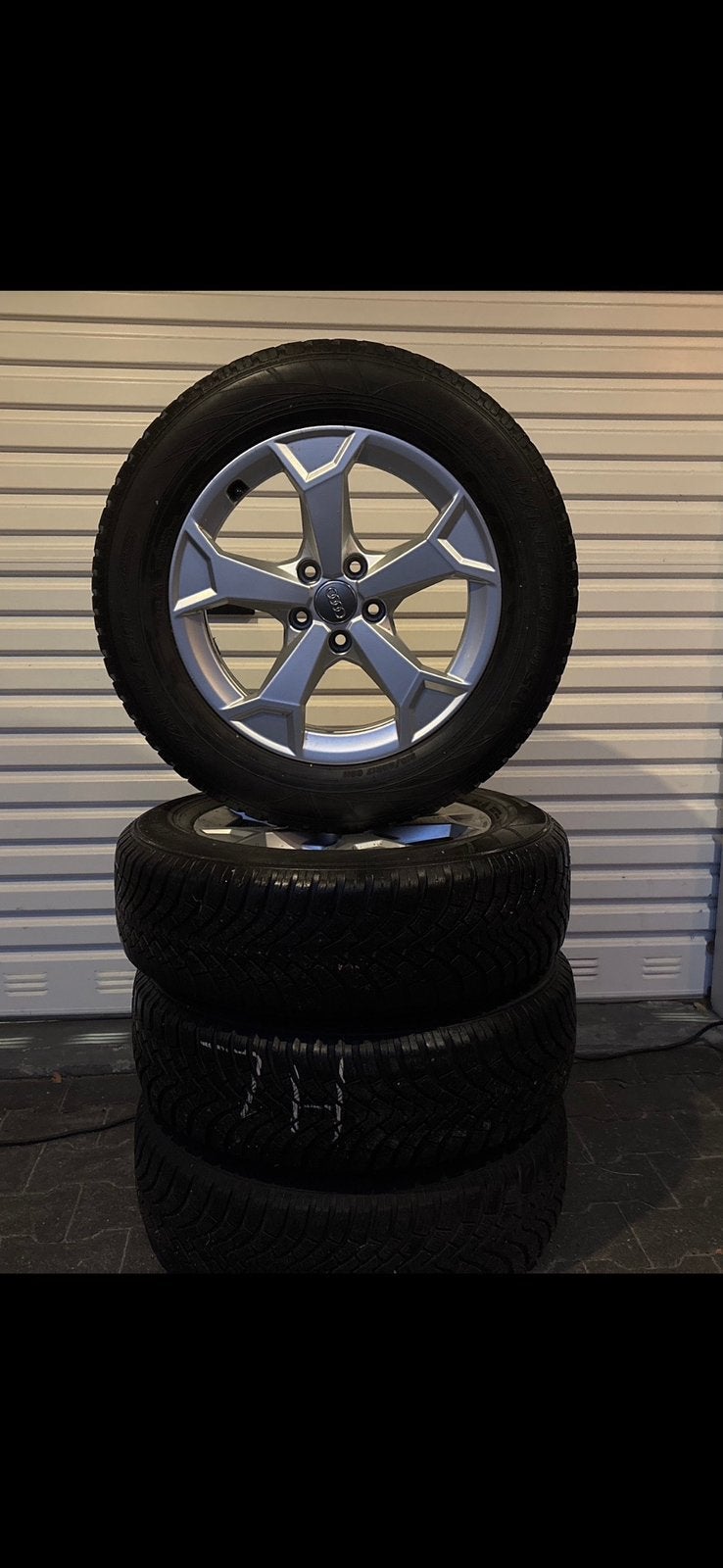 Setjes voor export, Auto-onderdelen, Banden en Velgen, Ophalen, 255 mm, Velg(en), Nieuw