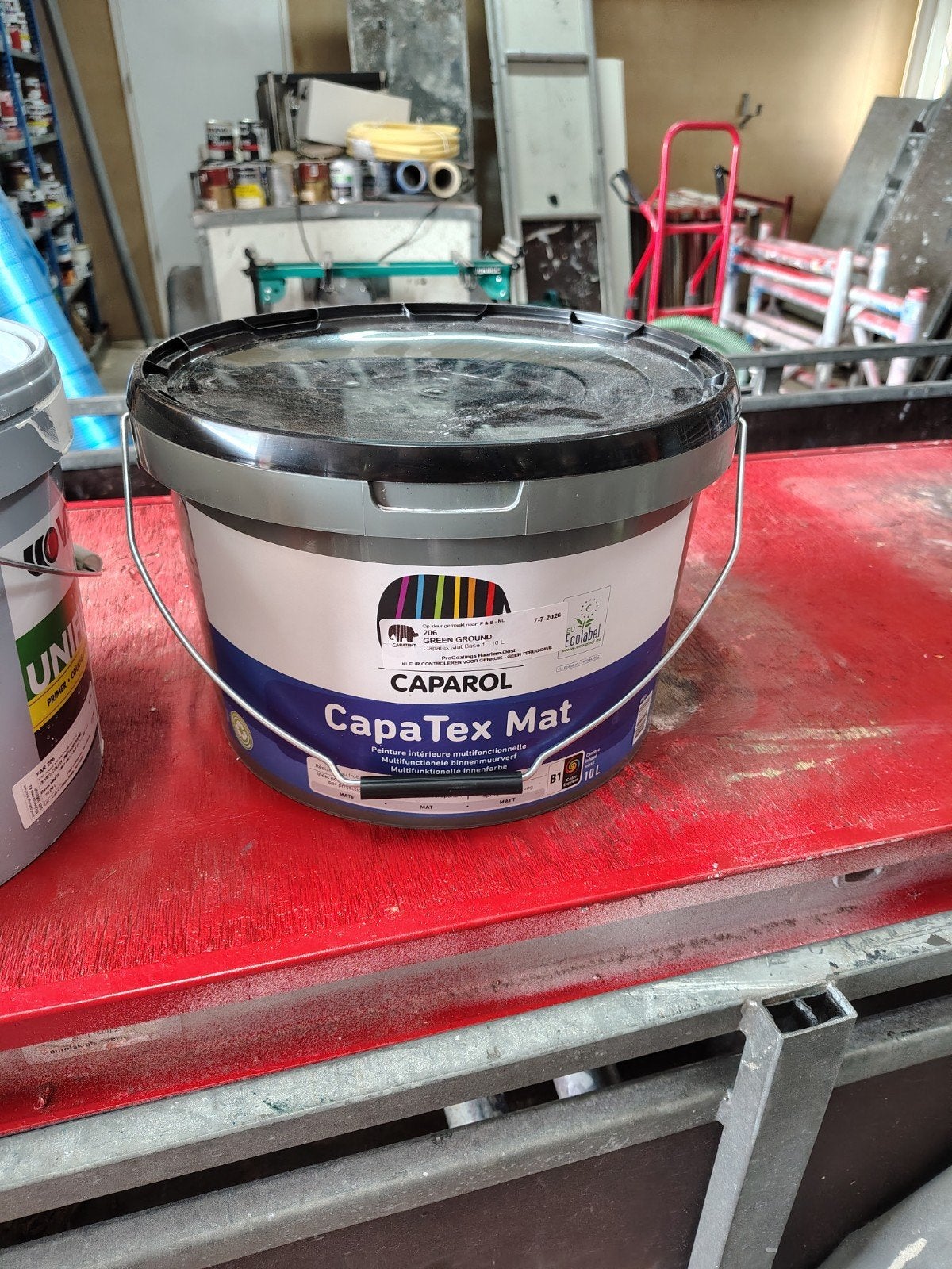 Verf en grondverf: Loveveo Unifix en Caparol CapaTex Mat, Ophalen, Nieuw, Wit
