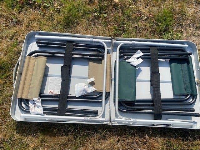 Tent met capmpingtafel, Ophalen, Zo goed als nieuw, Tot en met 4