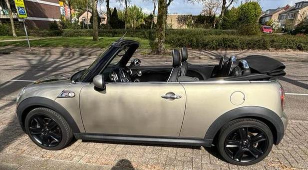 Mini 1.6 Cooper S chili Cabrio 2009, Auto's, Voorwielaandrijving, 15 km/l, Zwart, Cabriolet