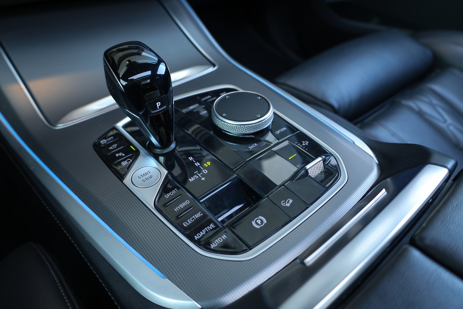 Foto 38 van BMW X5 xDrive45e High Executive | BTW | M-SPORT | PANO | LAS