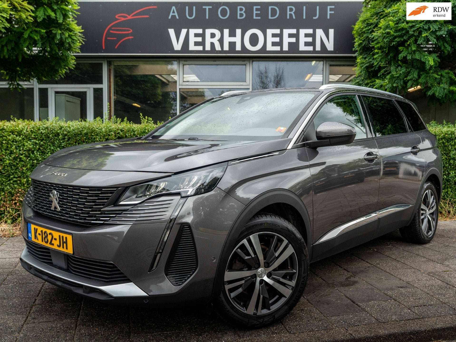 Peugeot 5008