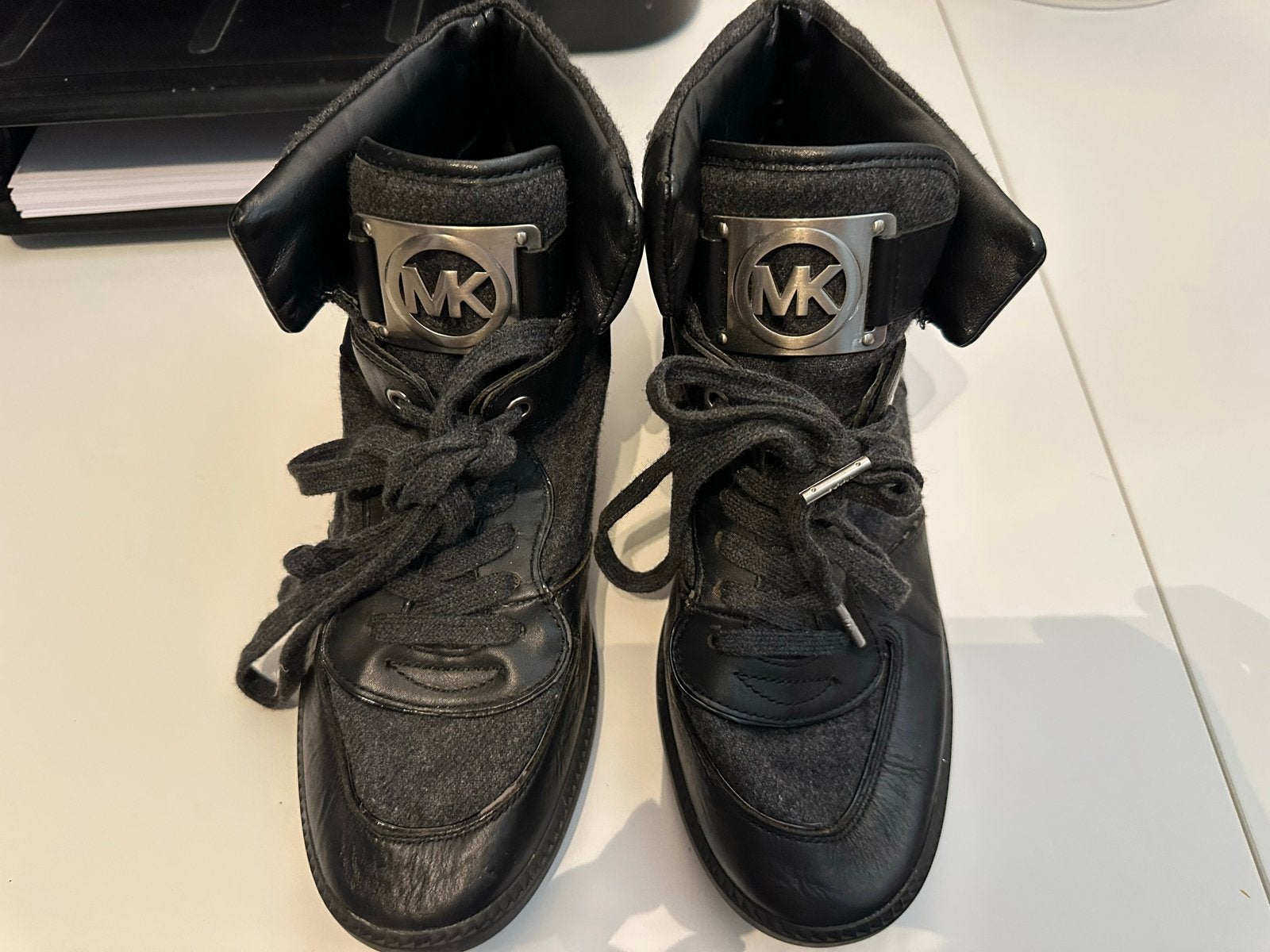 Michael Kors Sneakers Zwart Maat 42, Ophalen of Verzenden, Zo goed als nieuw, Zwart, Sneakers of Gympen