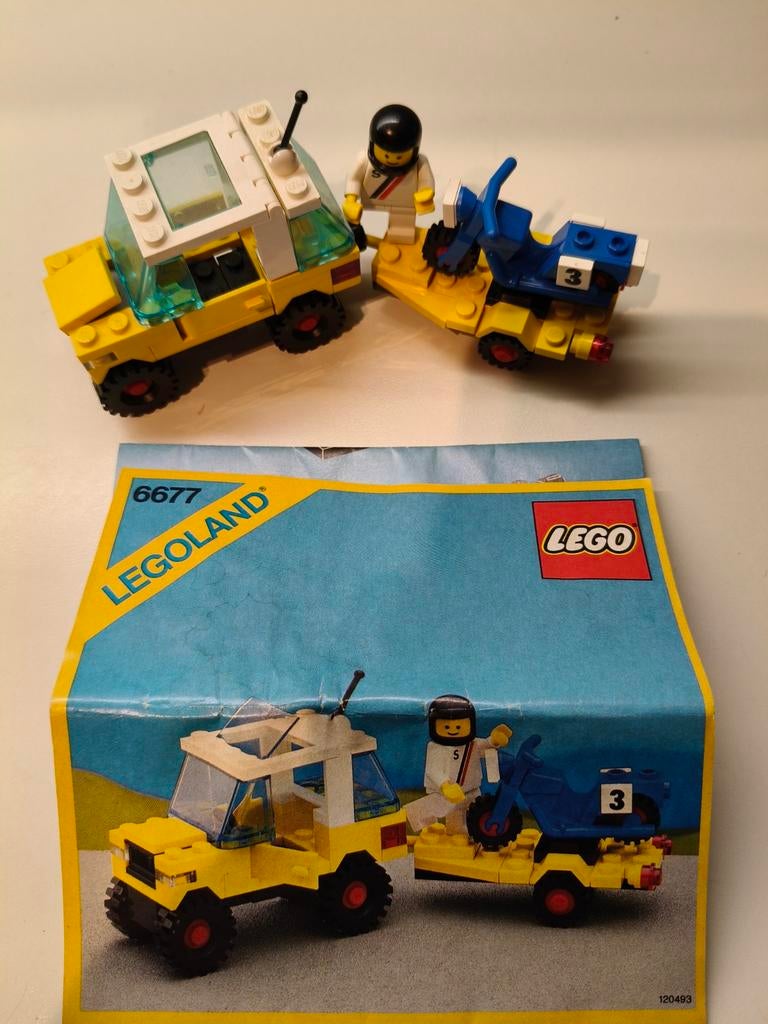 Lego Legoland 6677: Rallywagen met Motor en Coureur, Kinderen en Baby's, Speelgoed | Duplo en Lego, Ophalen of Verzenden, Gebruikt