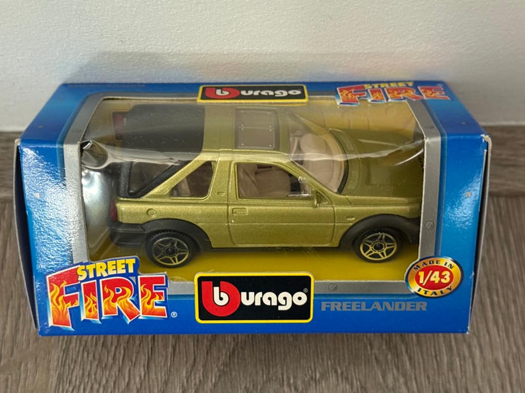 Bburago burago Freelander 1/43 - Nieuw in doos! Street fire, Ophalen of Verzenden, Nieuw, Auto