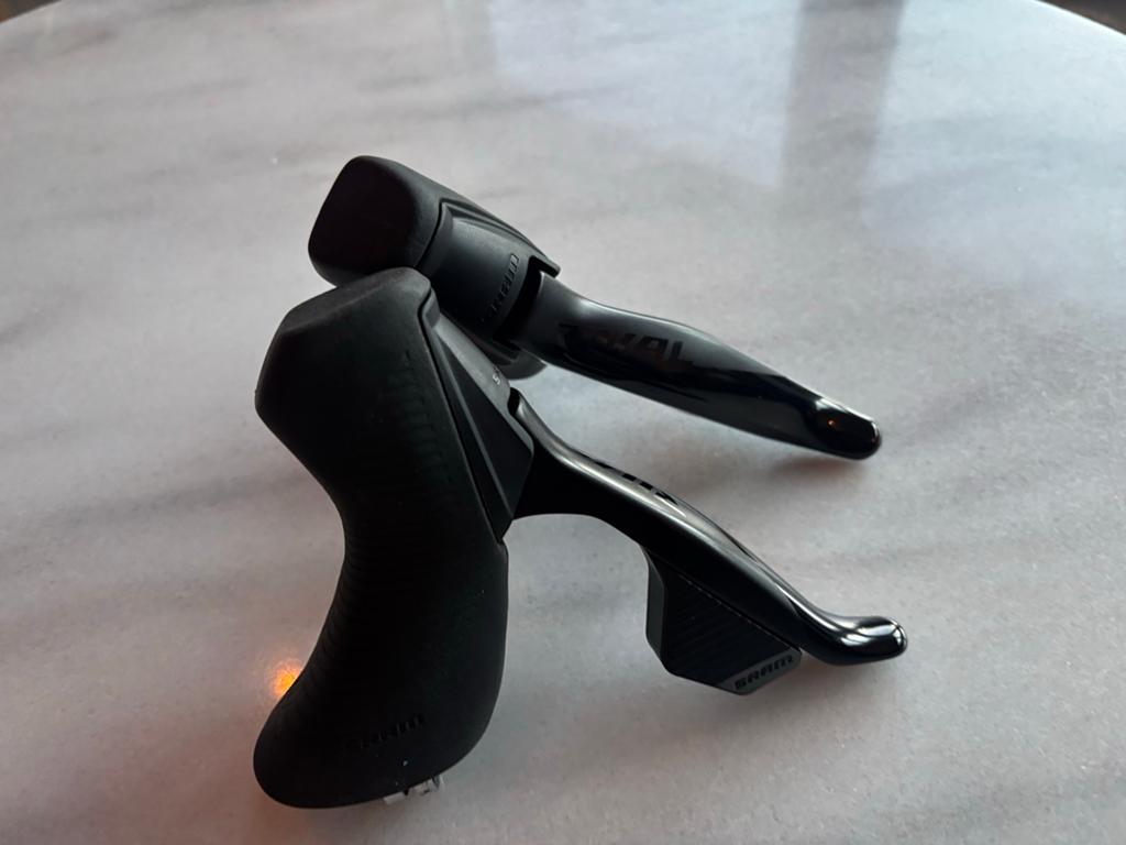 SRAM Rival eTap AXS remgrepen / shifters set, Overige typen, Kunststof, Ophalen of Verzenden, Zo goed als nieuw