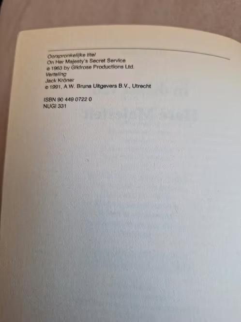 James Bond in dienst van hare majesteit h, Ophalen of Verzenden, Gelezen, Ian Fleming