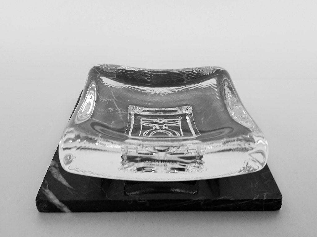 Kosta Boda Bertil Vallien Dish of the Day Wednesday, Ophalen of Verzenden