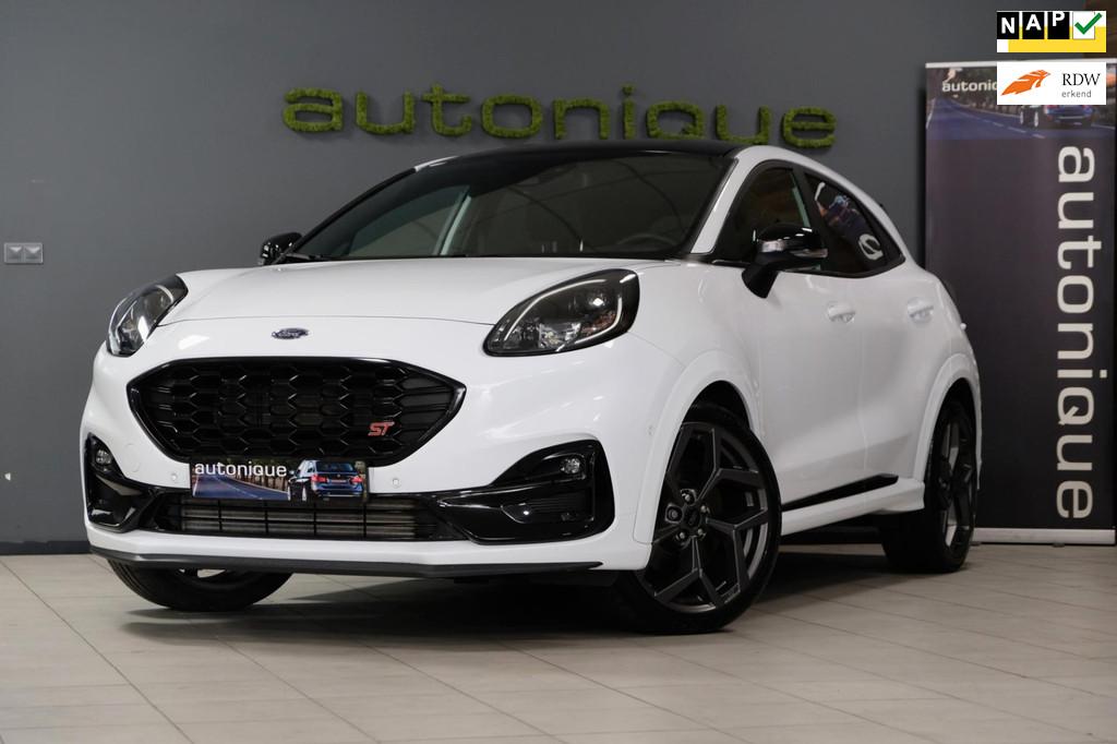 Ford Puma 1.5 EcoBoost ST-X *200pk* NIEUWSTAAT 27.450km! Rec, Voorwielaandrijving, Zwart, Wit, Bedrijf