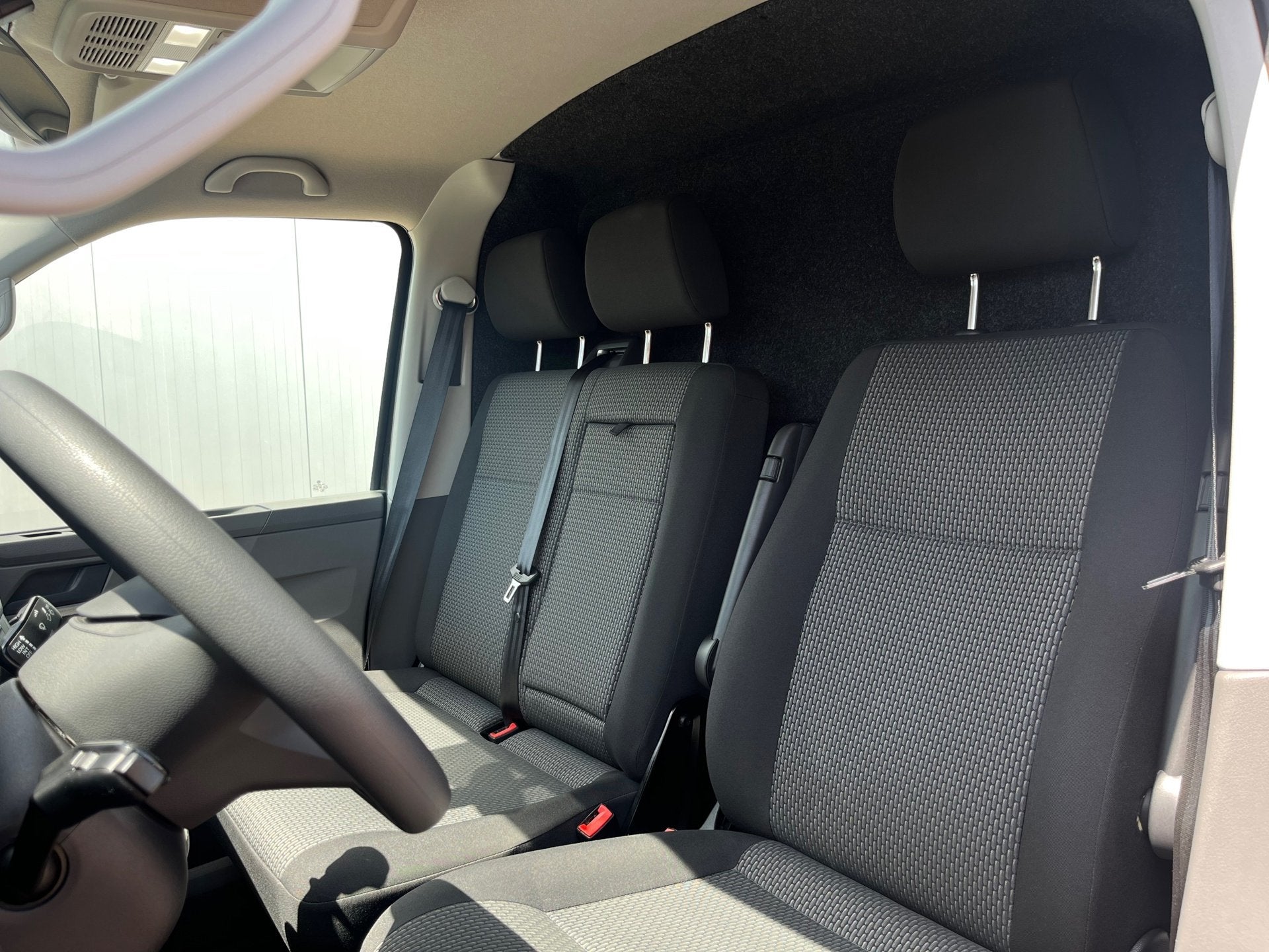 Volkswagen Transporter 2.0 TDI L2H1 28 Highline | Trekhaak |, Voorwielaandrijving, Stof, Gebruikt, Euro 6