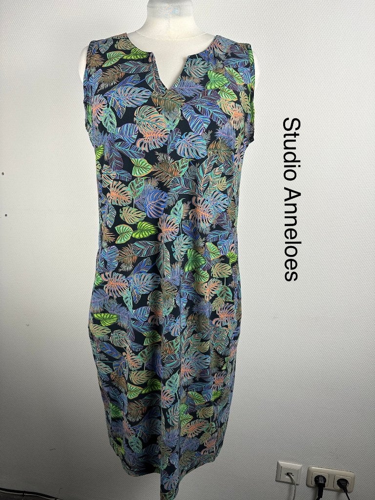 Studio Anneloes Jurk  (mt: 42) UR/124, Kleding | Dames, Jurken, Zo goed als nieuw, Maat 42/44 (L), Blauw, Onder de knie, Ophalen of Verzenden