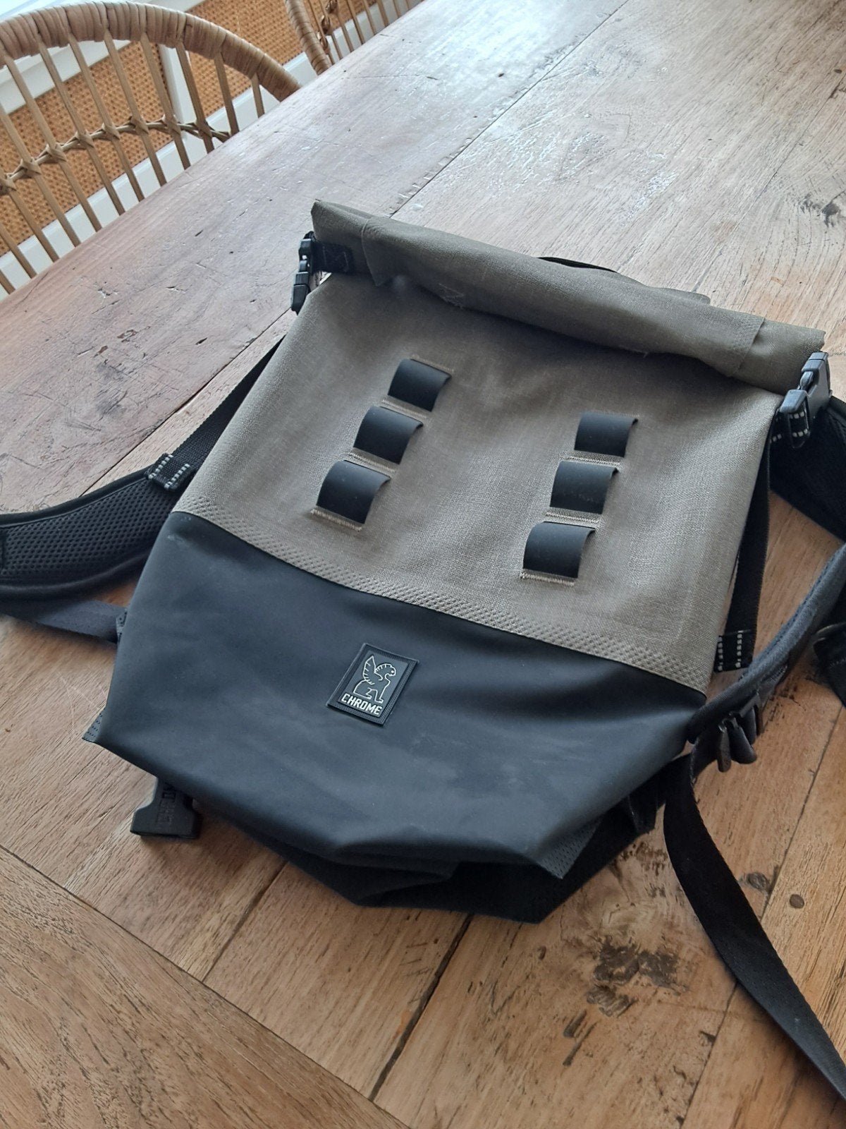 Chrome Industries Barrage Cargo Backpack - Waterdicht, Gebruikt, 25 tot 40 cm, Ophalen of Verzenden, Waterdicht