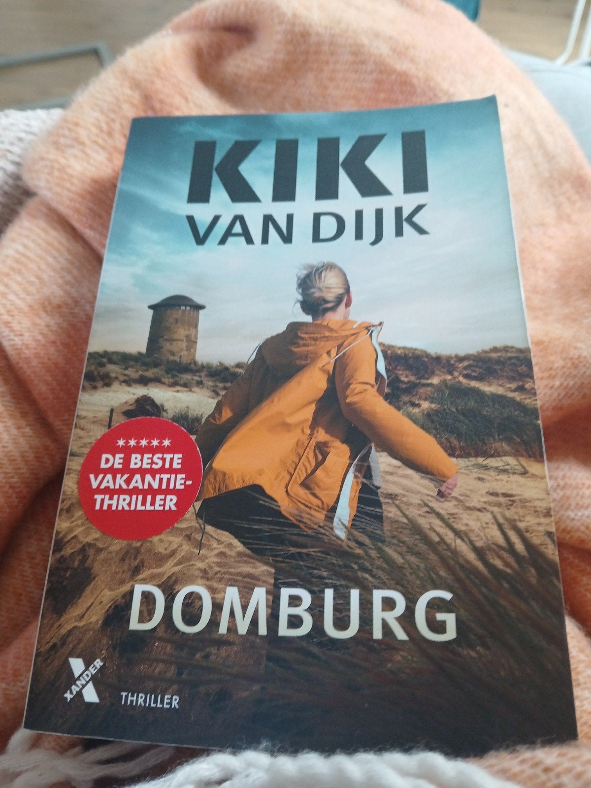 Kiki van Dijk - Domburg (Thriller), Ophalen of Verzenden, Gelezen, Kiki van Dijk, Nederland