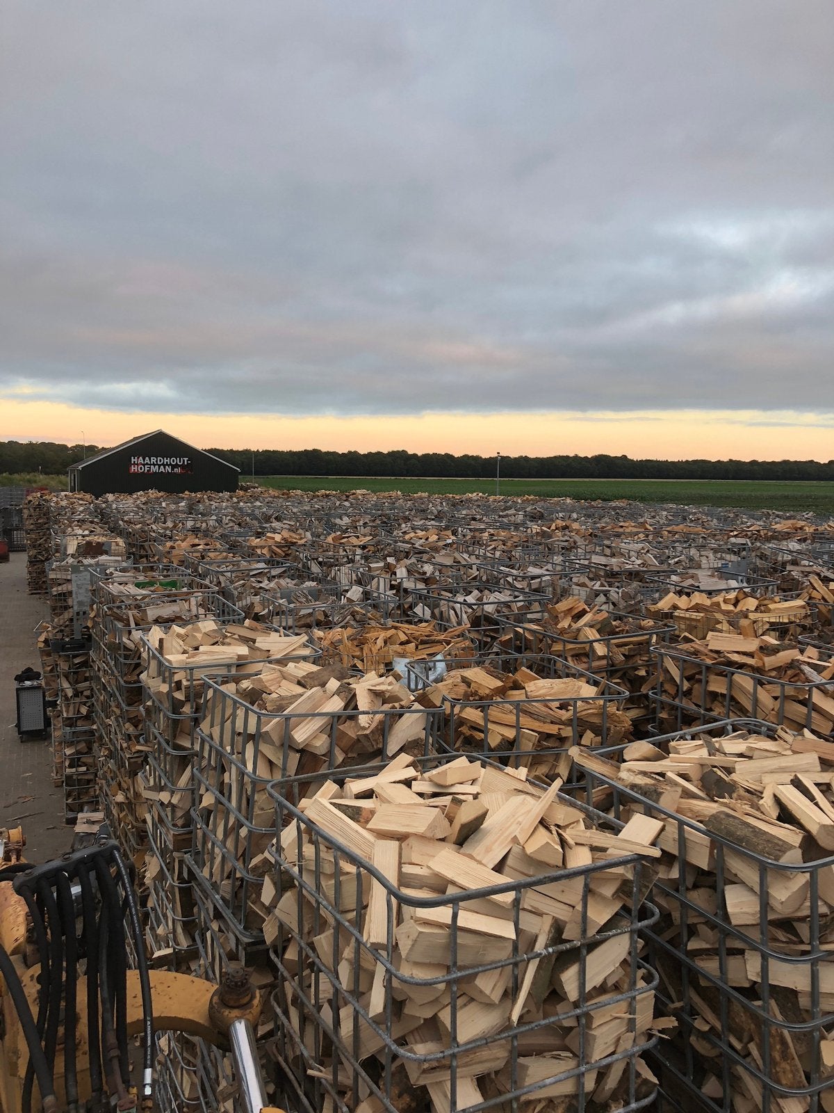 Bulkpartijen haardhout beschikbaar!Groothandel openhaardhout, Minder dan 3 m³, Ophalen