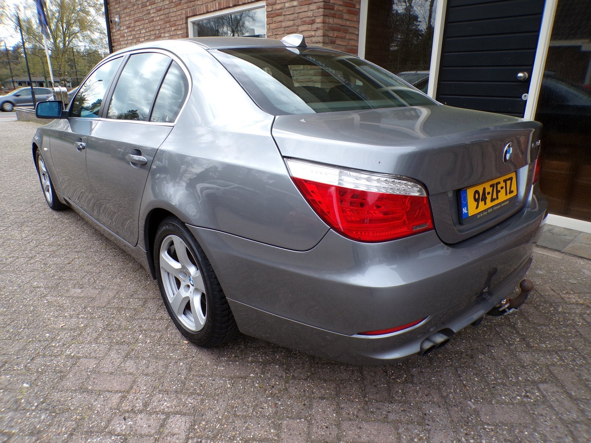 Foto 3 van BMW 5-serie 525i Business Line Automaat / Leder / Navi