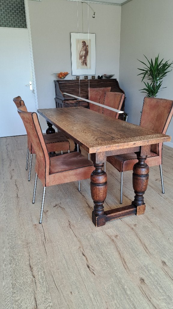 Robuuste eikenhouten eettafel met gedraaide poten, Ophalen, Gebruikt, Rustiek, Klassiek, Eikenhout