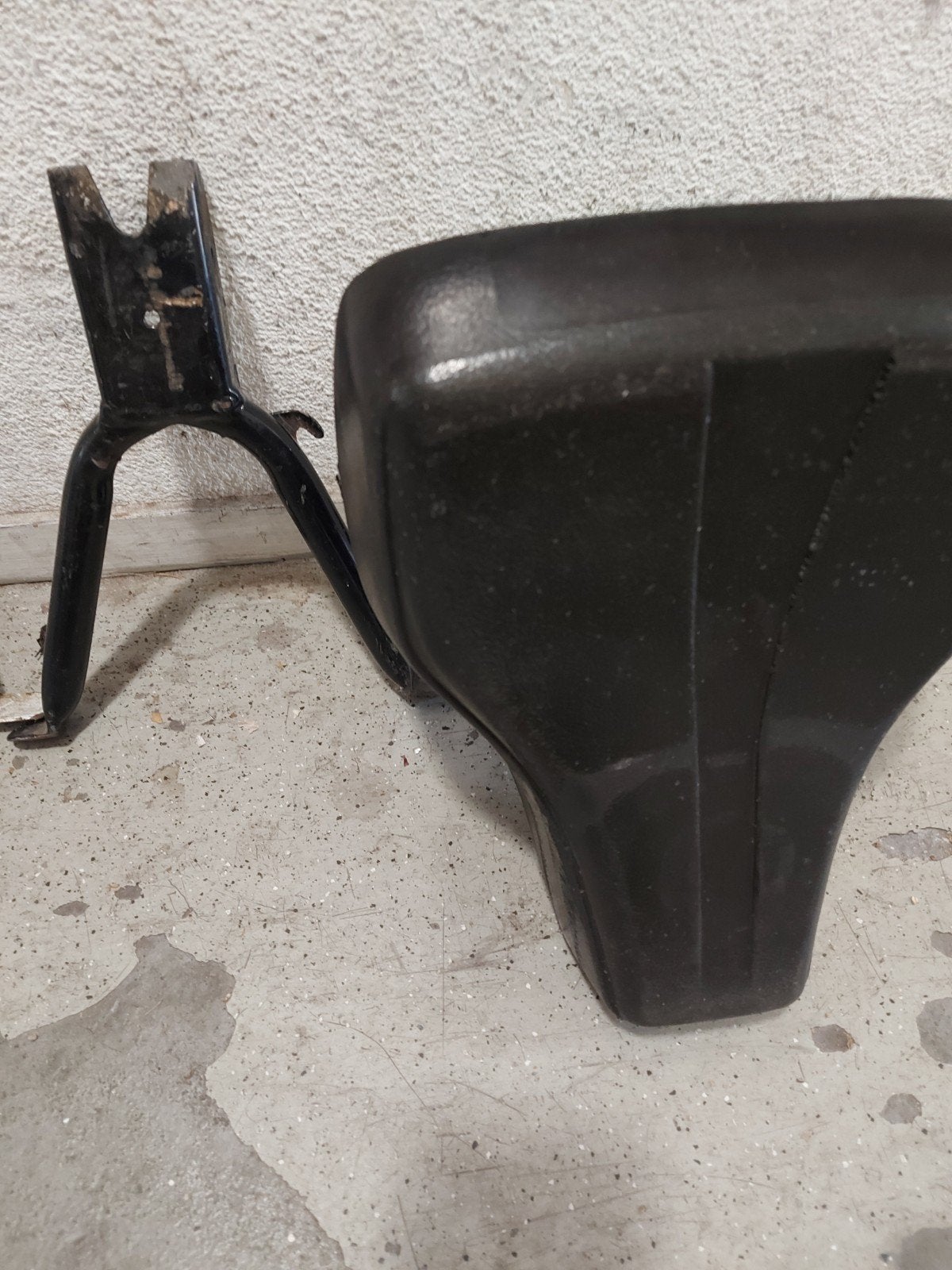 TOMOS BROMMER ZADEL, Fietsen en Brommers, Ophalen of Verzenden, Zadel