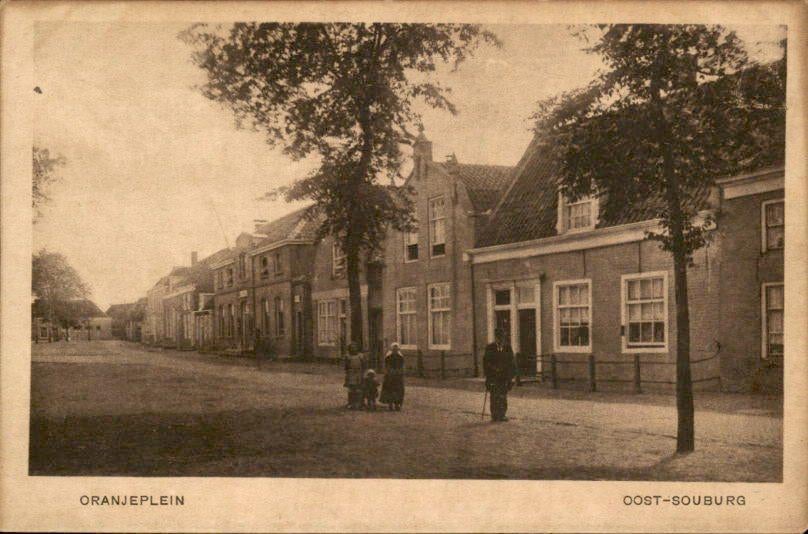 Oost- Souburg - Oranjeplein, Ophalen of Verzenden, Voor 1920, Ongelopen, Zeeland