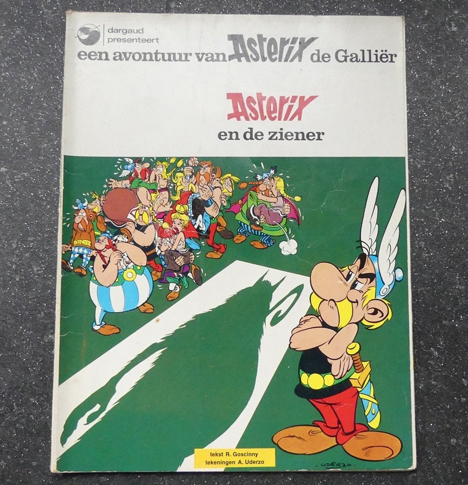 Asterix en de ziener - Albert Uderzo en René Goscinny, Gelezen, Eén stripboek, R. Goscinny en A. Uderzo, Ophalen of Verzenden