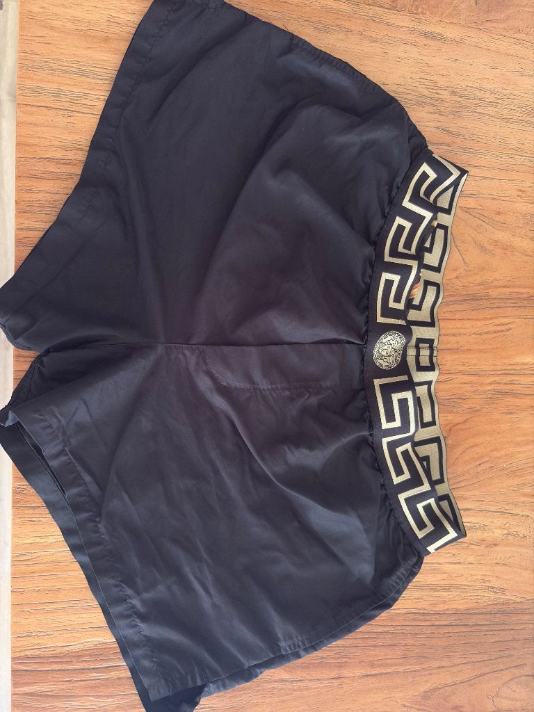 Originele Versace zwembroek maat 5 / L – zeer nette staat, Kleding | Heren, Badmode en Zwemkleding, Maat 52/54 (L), Zwart, Ophalen of Verzenden