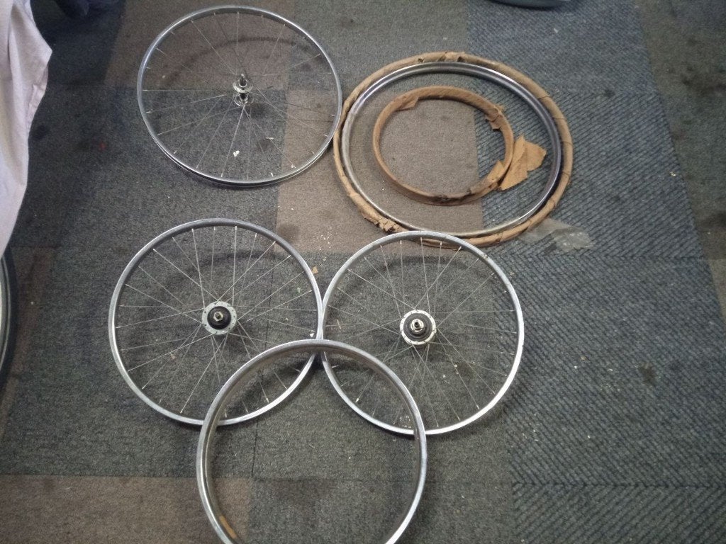 Leuke partij van 30 fiets velgen nieuw uit oude voorraad,, Ophalen, Nieuw, Racefiets, Overige materialen