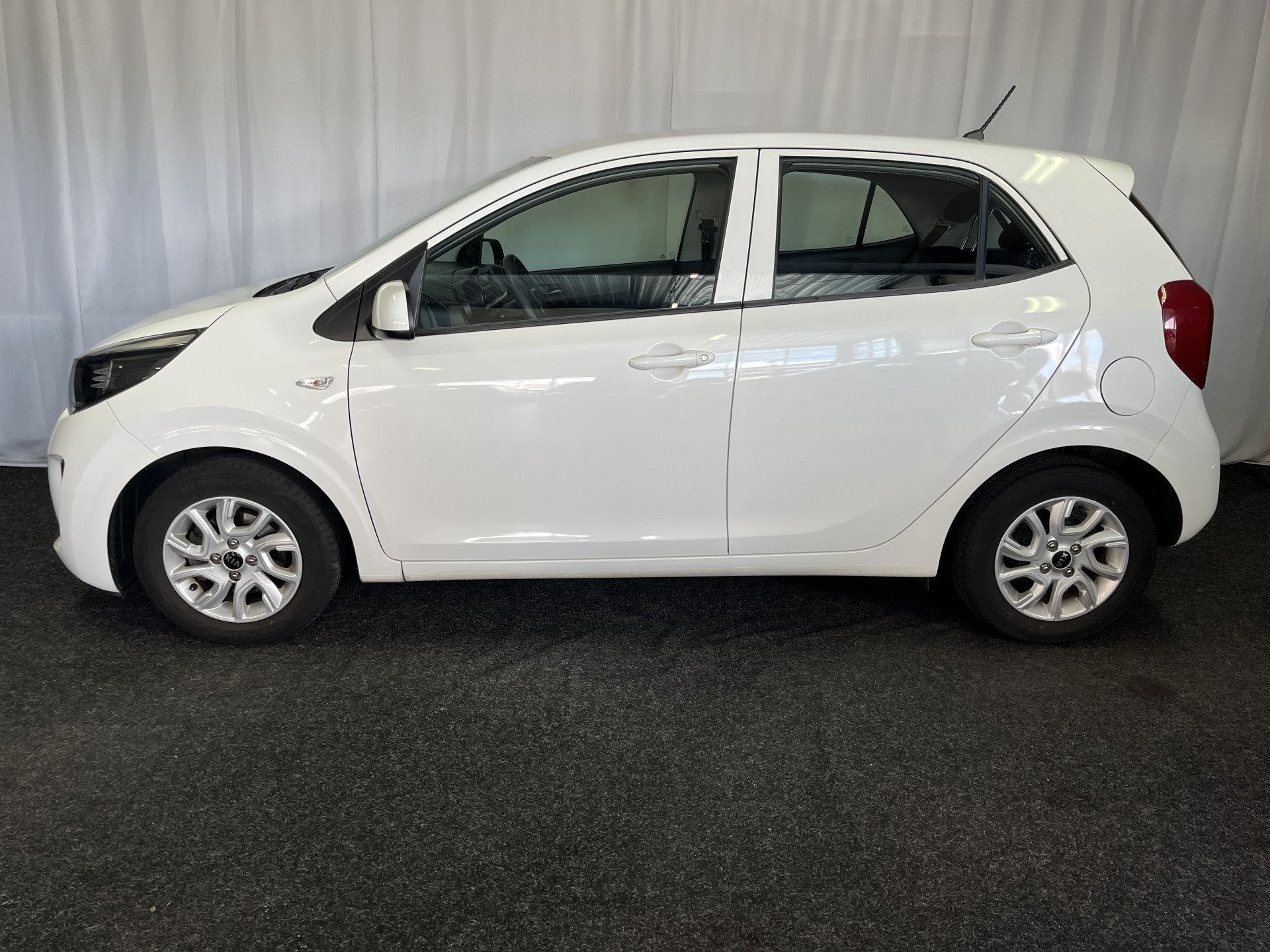 Kia Picanto 1.0 CVVT EconomyPlusLine LMV/AIRCO/BLUETOOTH/ELE, Voorwielaandrijving, Stof, Gebruikt, Met garantie (alle)