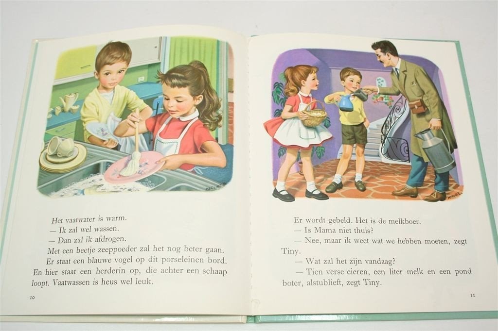 Tiny Helpt Moeder — Nostalgisch Prentenboek 1986, Ophalen of Verzenden, Gelezen