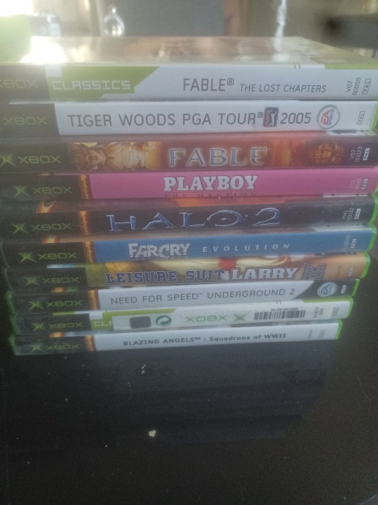 Xbox, Spelcomputers en Games, Spelcomputers | Xbox One, Xbox One, Ophalen of Verzenden, Met 3 controllers of meer, 500 GB