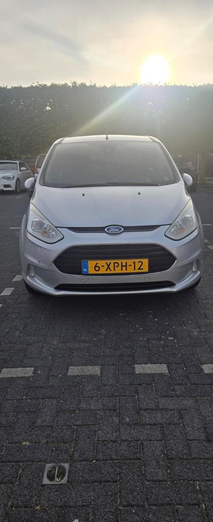 Ford B-Max 1.0 Ecoboost 92KW/125PK 2014 Grijs, 125 pk, B-Max, Origineel Nederlands, Particulier