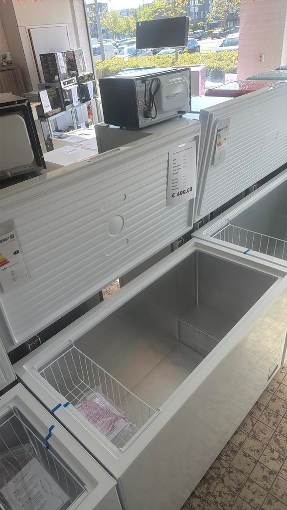 Vrieskist nieuw 380 liter 127 breedt, Geratek, Vrieskist, Minder dan 85 cm, Geratek