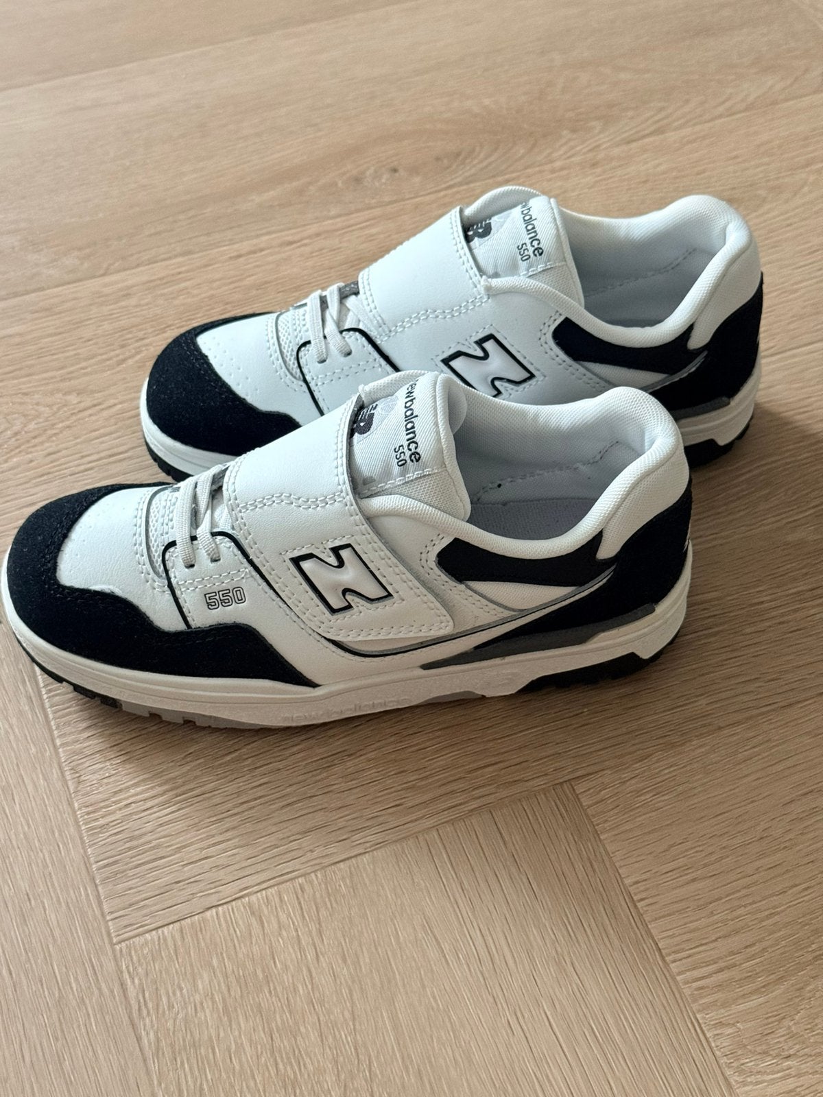 originele New Balance 550 Kids sneakers, maat EU 33,5, Schoenen, Nieuw, Ophalen of Verzenden, New Balance