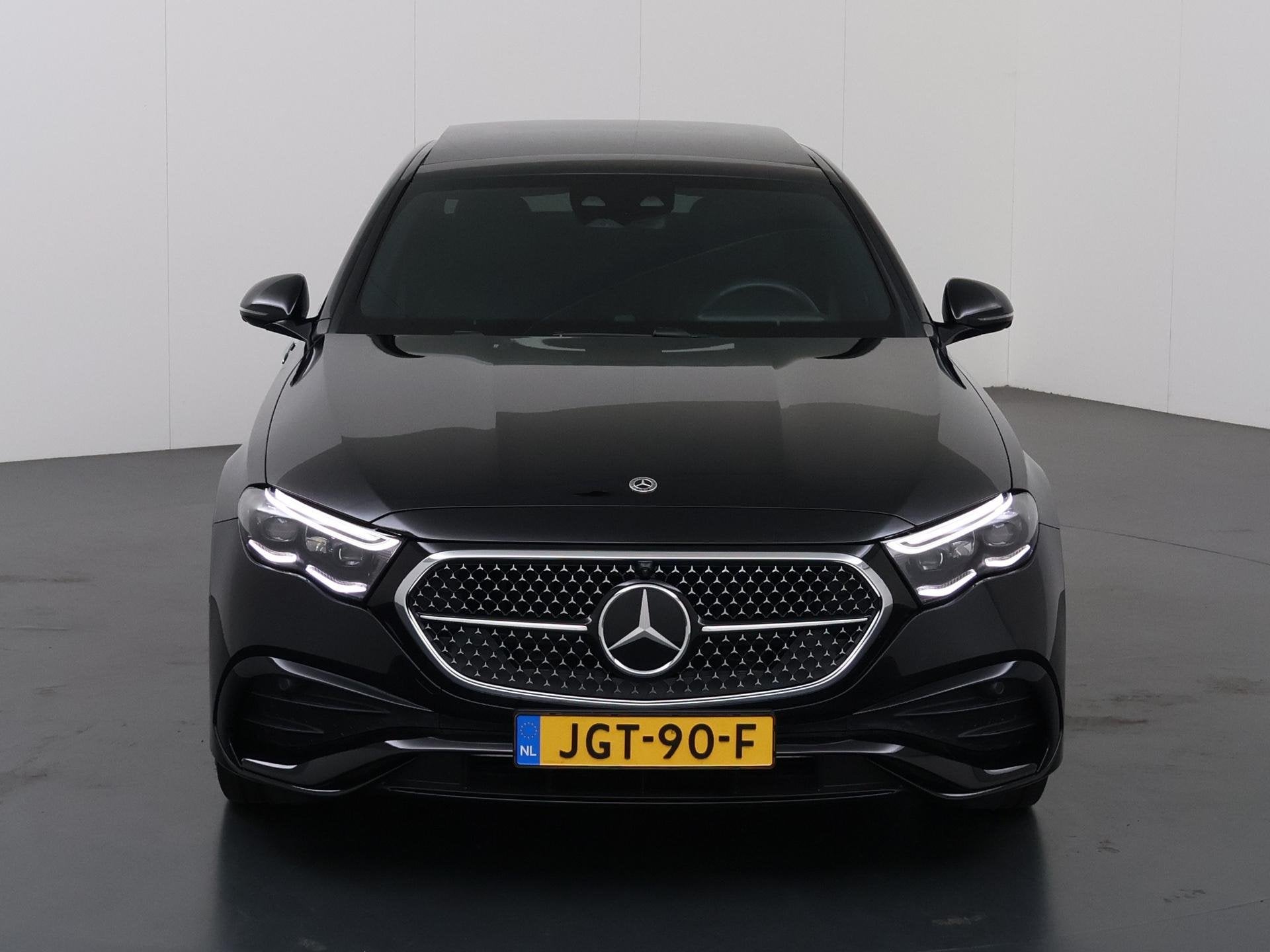 Mercedes-Benz E-klasse 300e Sport Edition | Panoramadak | Pr, Auto's, Automaat, Achterwielaandrijving, Gebruikt, 4 cilinders