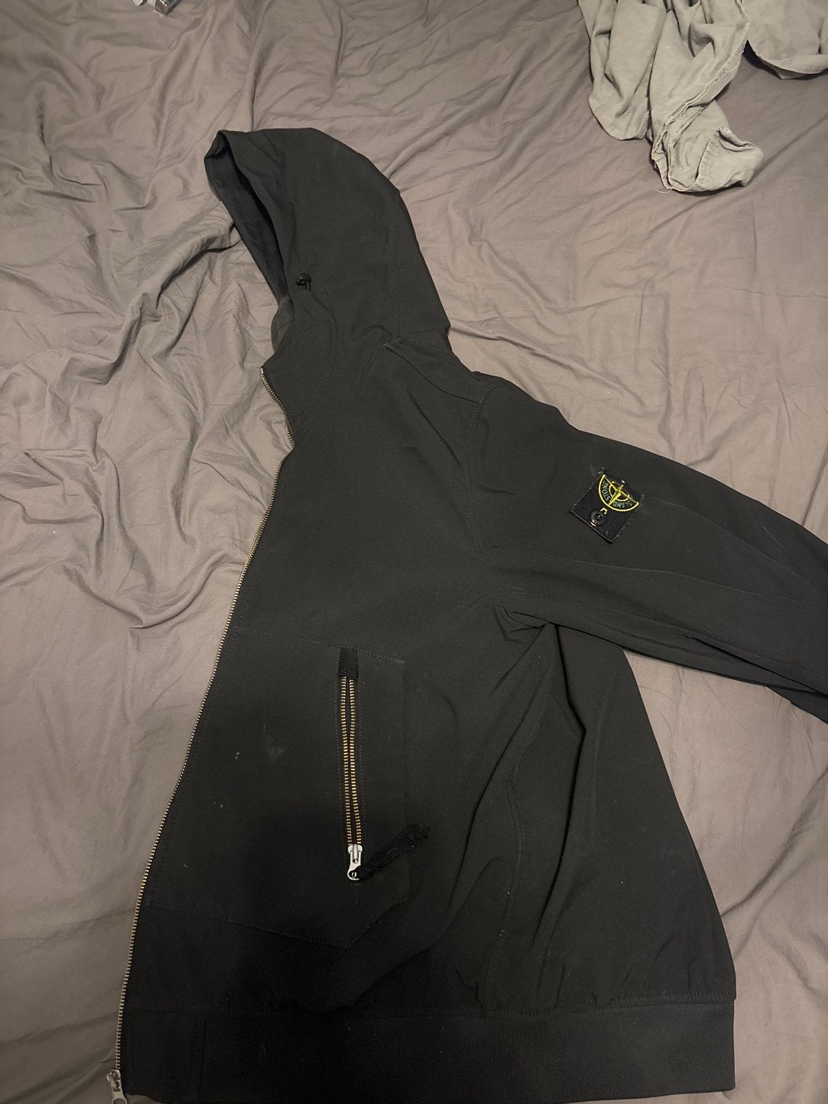 Stone Island zomerjas (De Bijenkorf) - Maat S, Ophalen, Gedragen, Maat 46 (S) of kleiner, Zwart